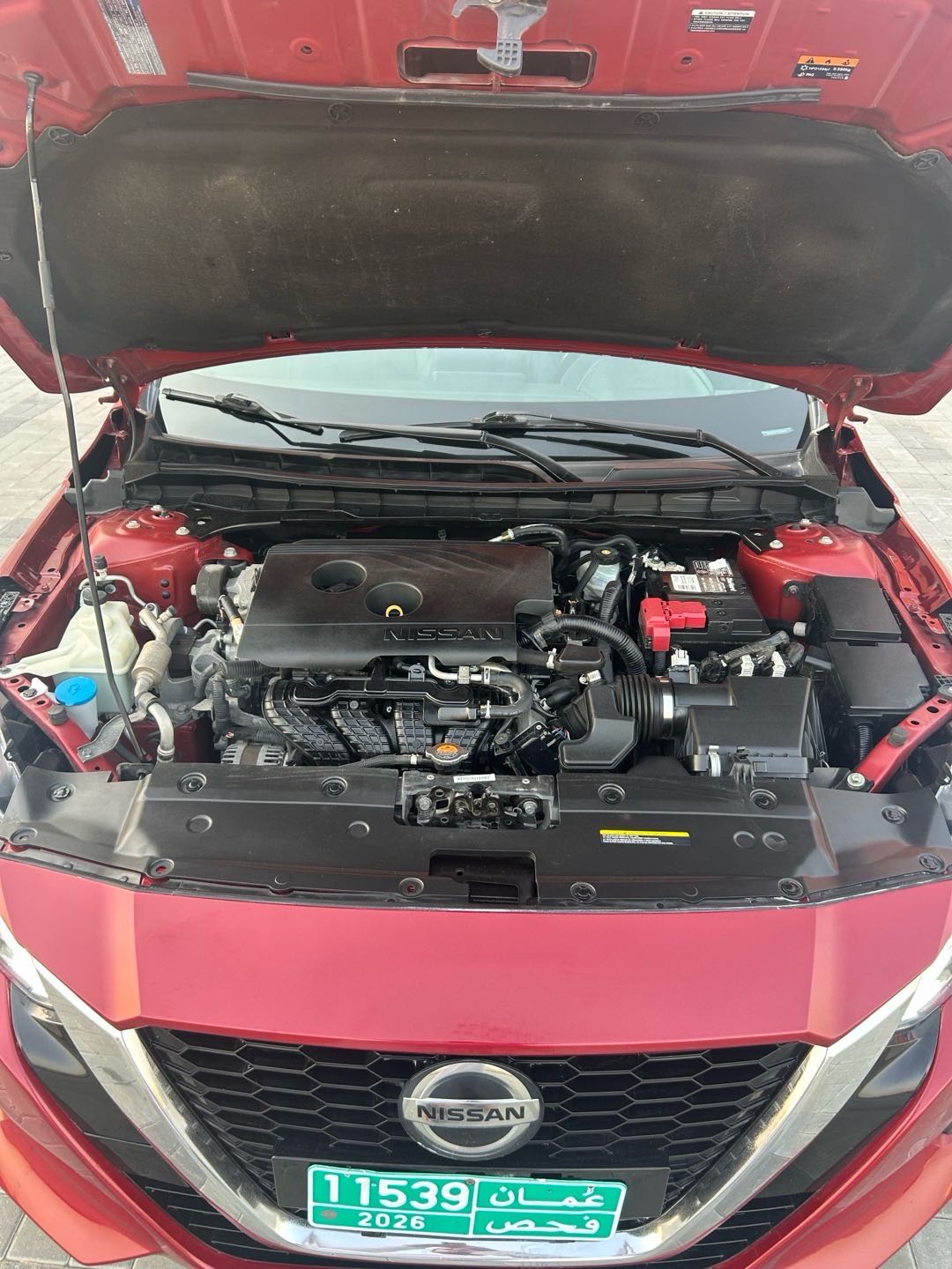 Car Image 2020 NISSAN ALTIMA SR