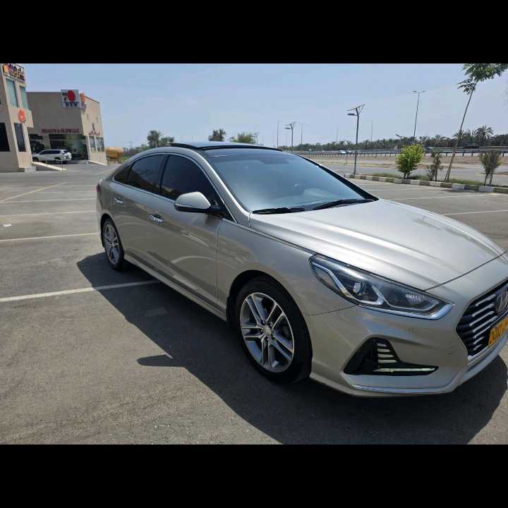 Car Image 2018 HYUNDAI SONATA SPORT