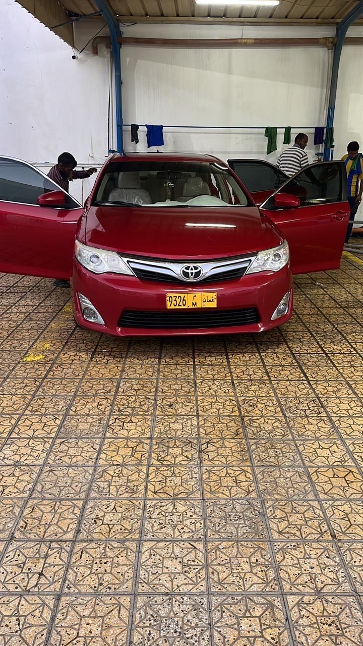 Car Image 2014 TOYOTA CAMRY XLE