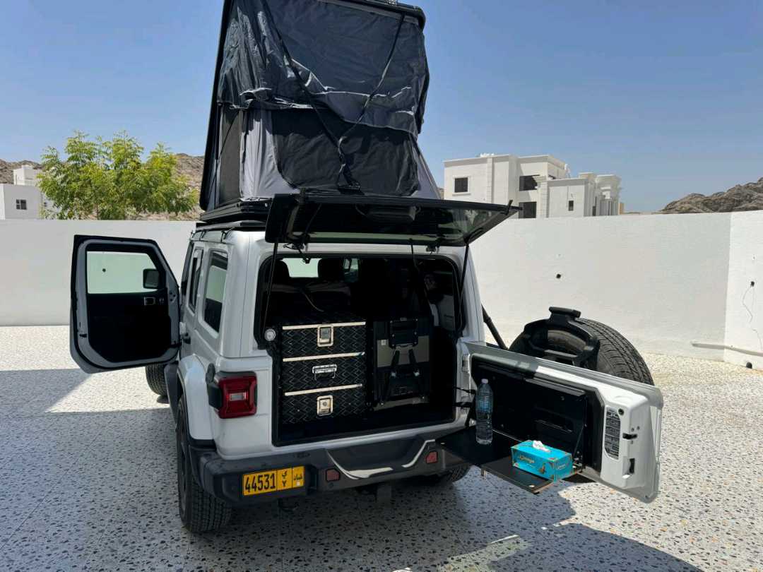Car Image 2019 JEEP WRANGLER Unlimited