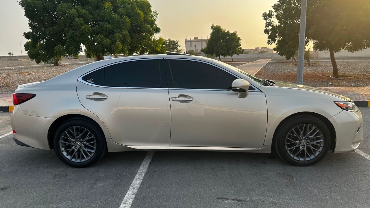 Car Image 2018 LEXUS ES 350