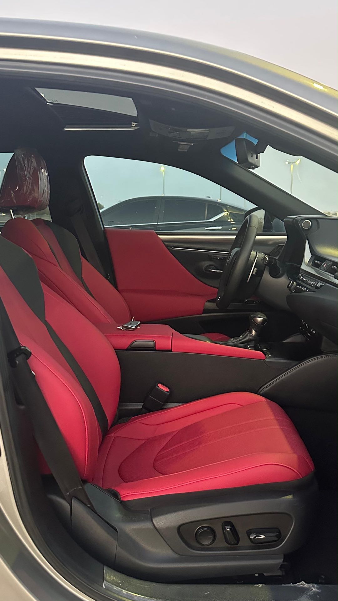 Car Image 2019 LEXUS ES 350