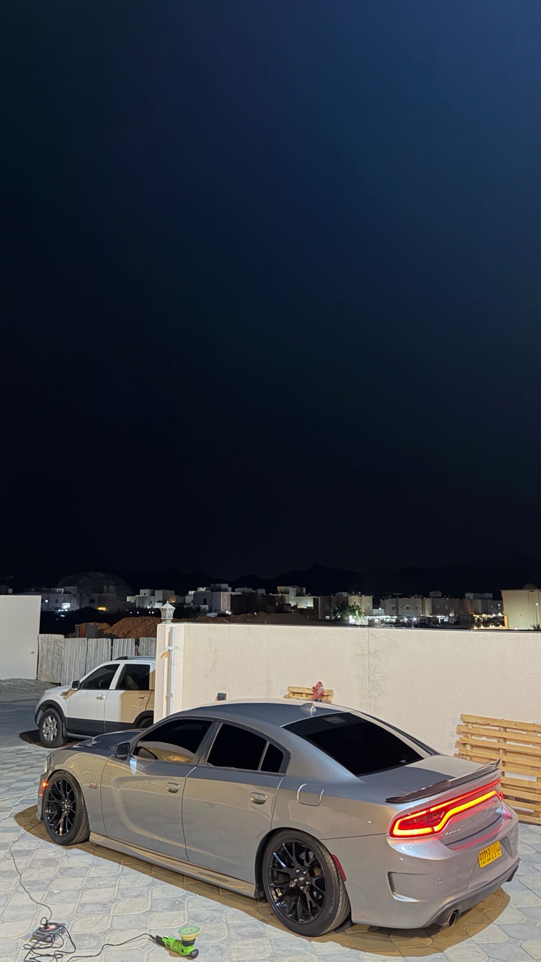 Car Image 2018 DODGE CHARGER R/T