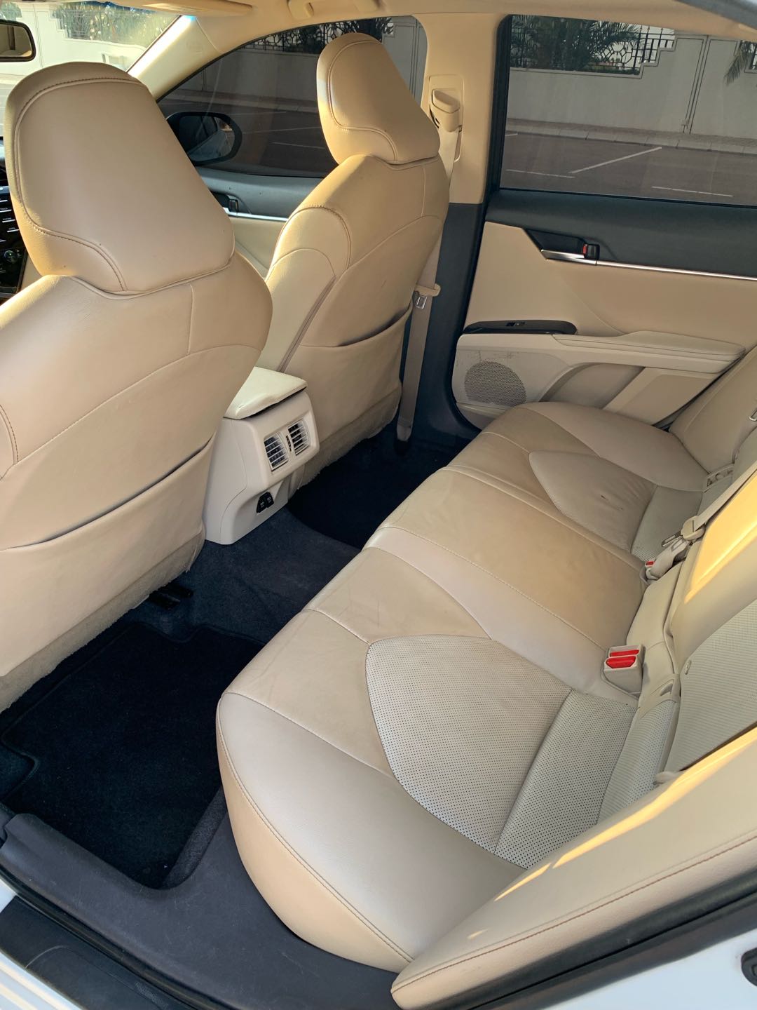Car Image 2019 TOYOTA CAMRY Grande