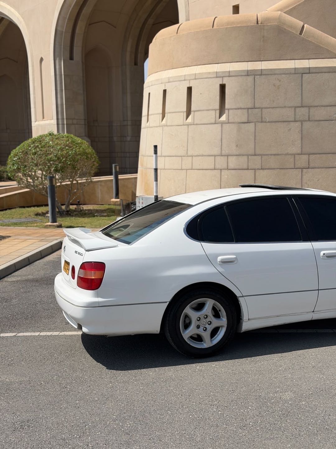 Car Image 1998 LEXUS GS 300