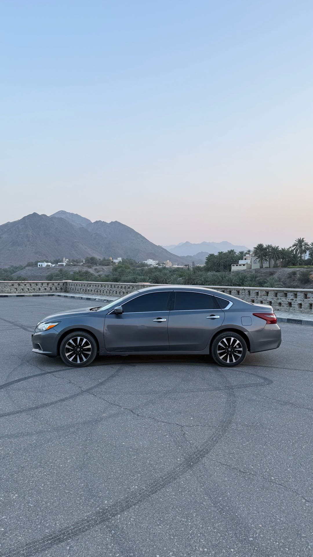 Car Image 2018 NISSAN ALTIMA SV