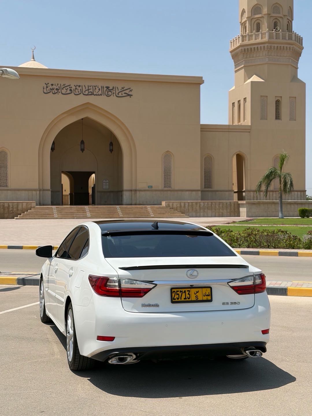 Car Image 2016 LEXUS ES 350
