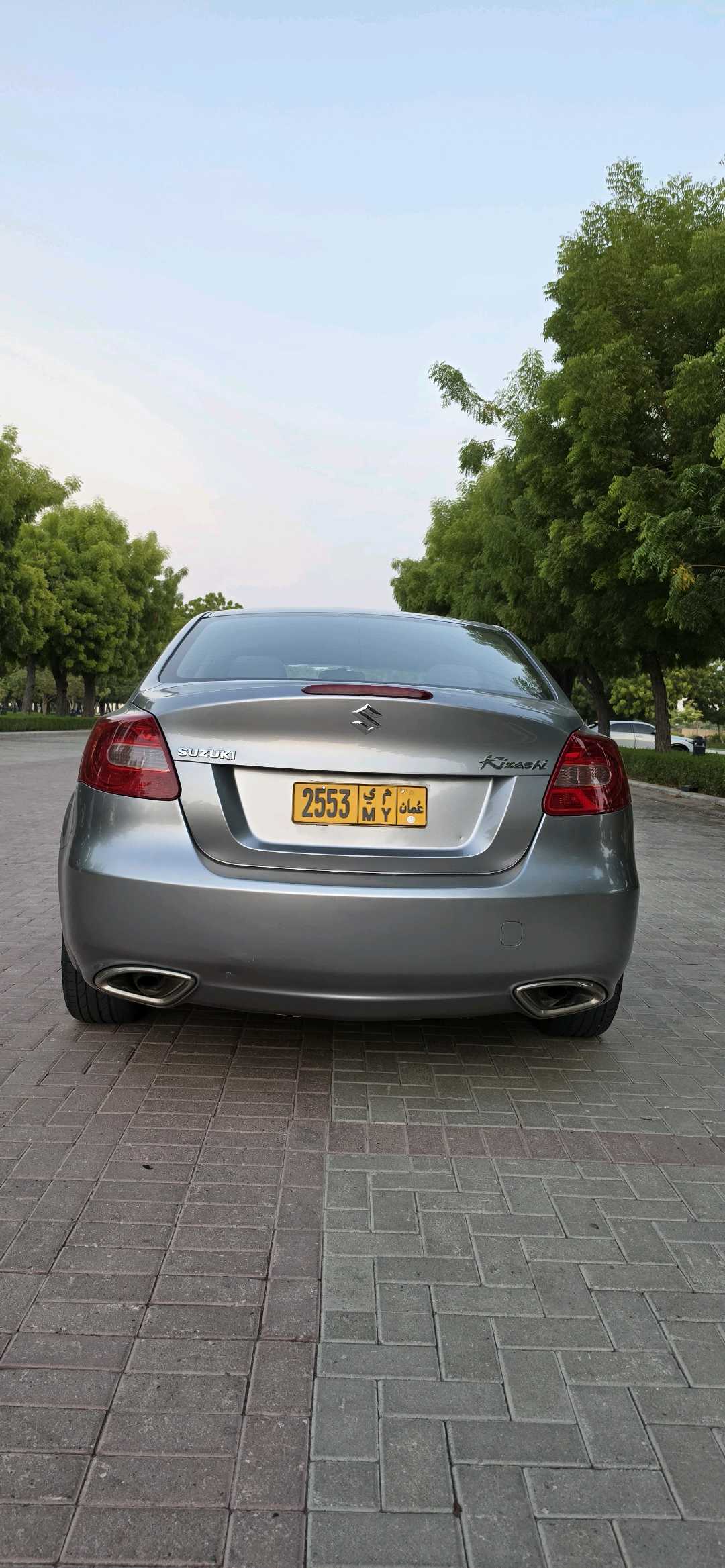 Car Image 2015 SUZUKI KIZASHI 