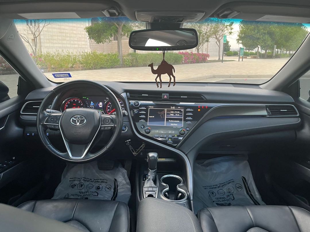 Car Image 2019 TOYOTA CAMRY XSE