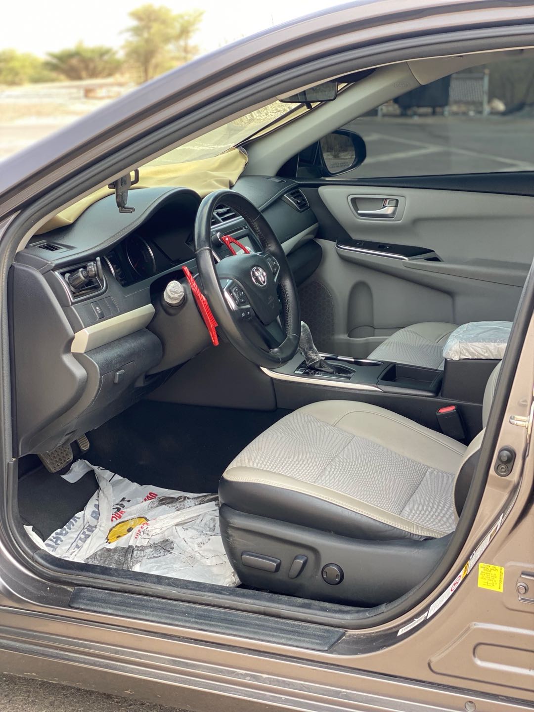 Car Image 2017 TOYOTA CAMRY SE