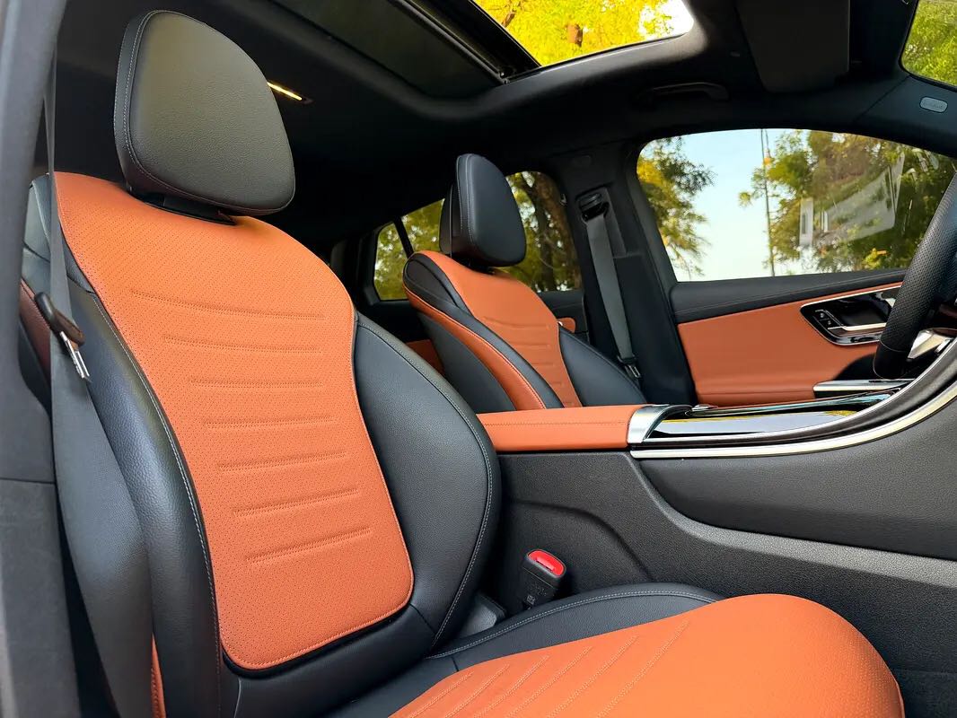 Car Image 2024 MERCEDES GLC CLASS 