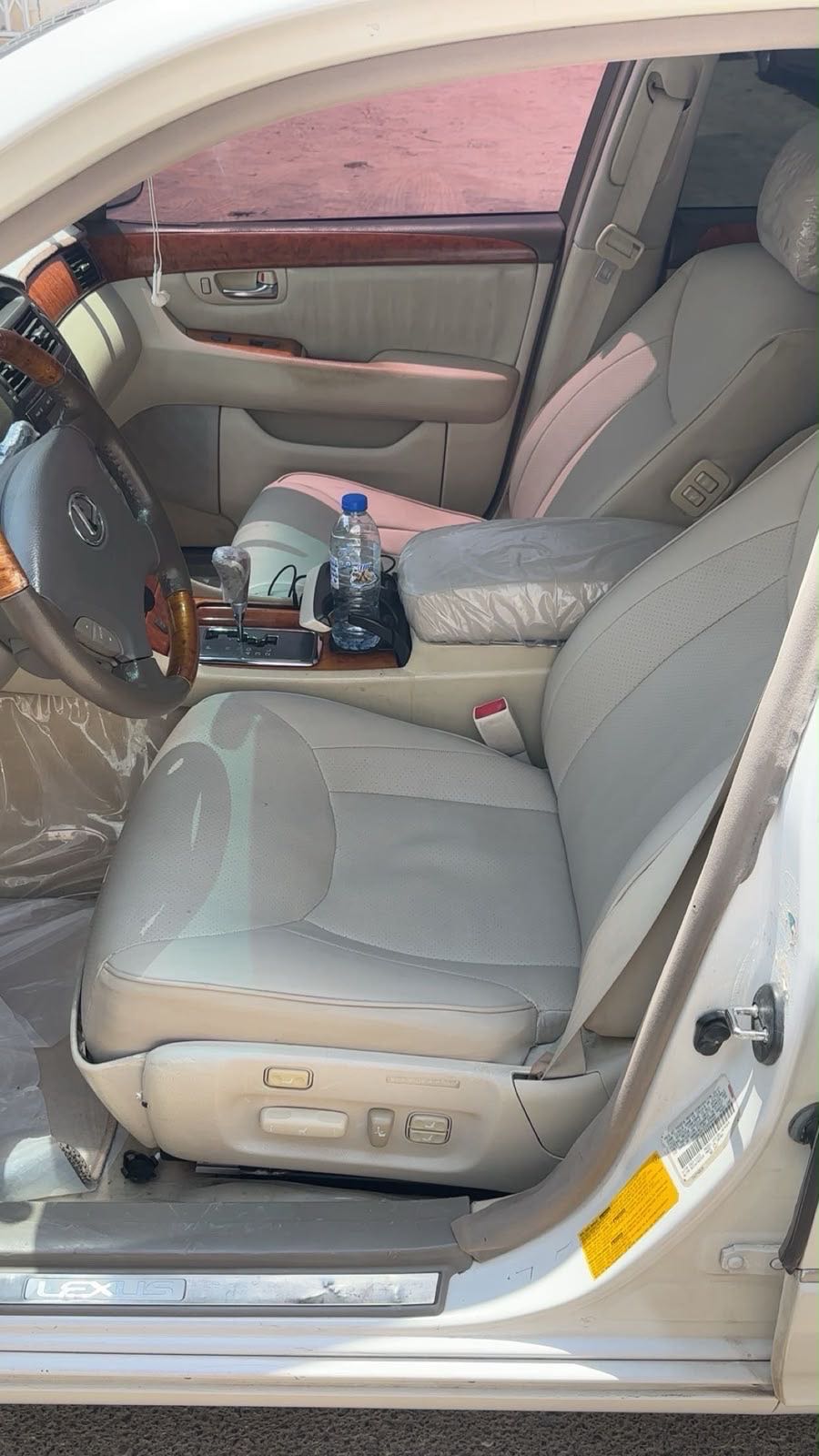 Car Image 2002 LEXUS LS 430