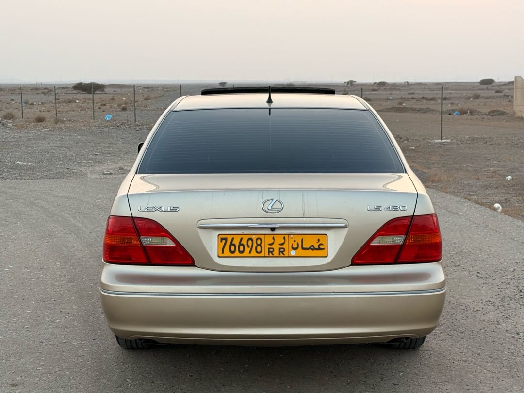 Car Image 2001 LEXUS LS 430