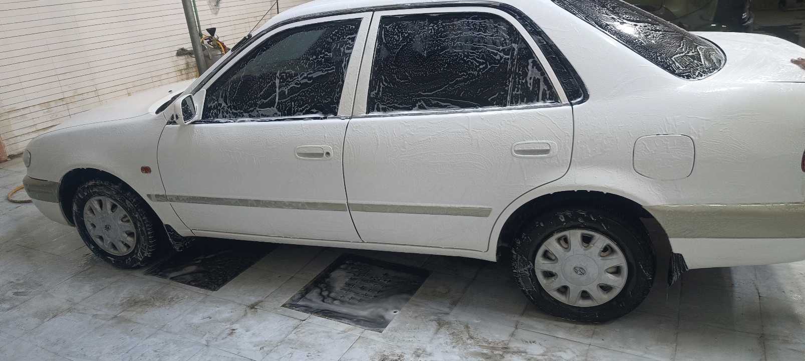 Car Image 1998 TOYOTA COROLLA XLI