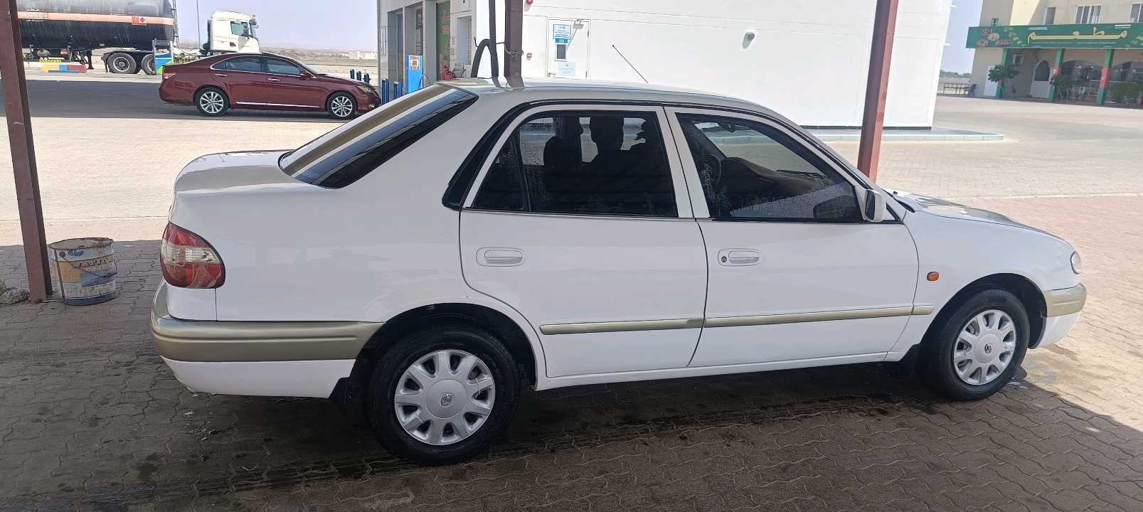 Car Image 1998 TOYOTA COROLLA XLI