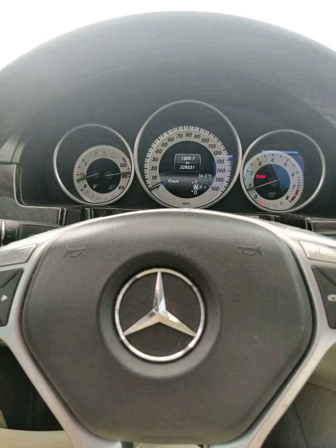 Car Image 2014 MERCEDES E Class 350