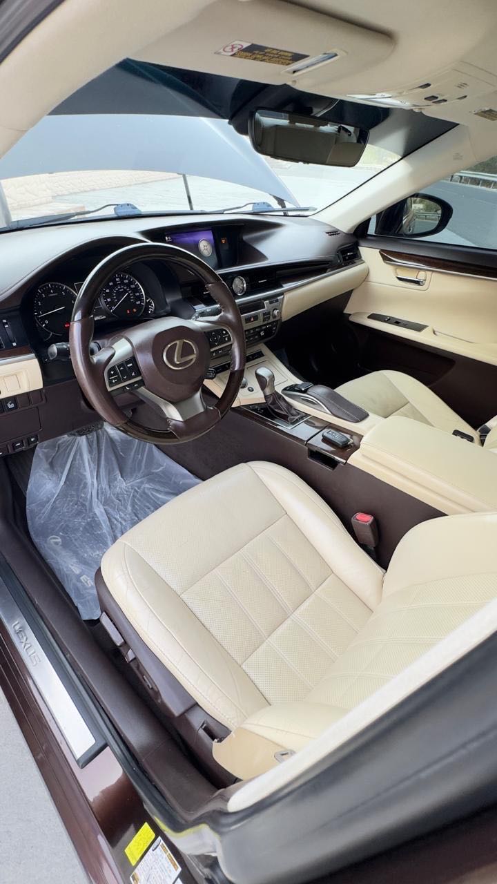 Car Image 2018 LEXUS ES 350