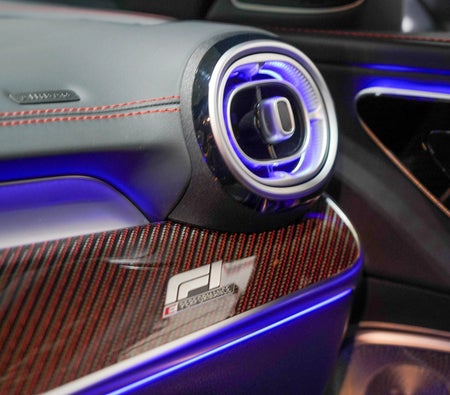 MERCEDES C Class 2025