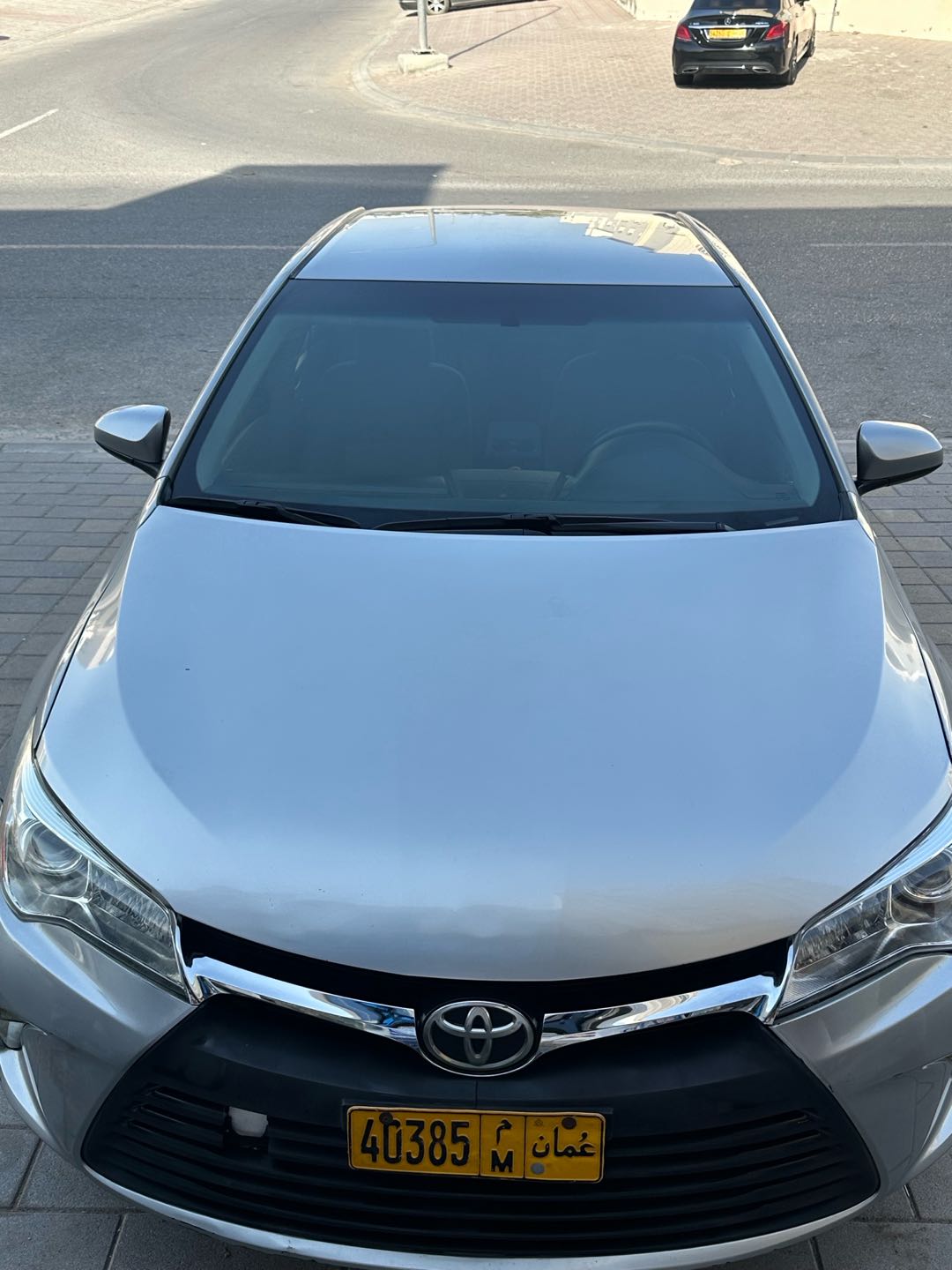 Car Image 2015 TOYOTA CAMRY LE