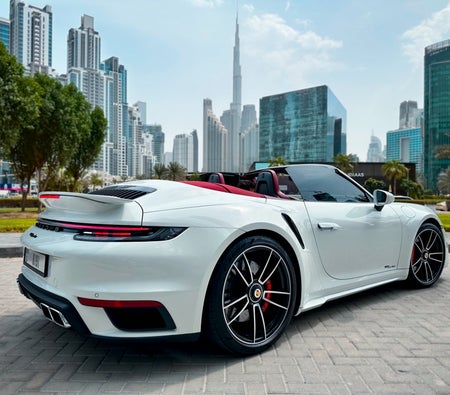 PORSCHE 911 2022