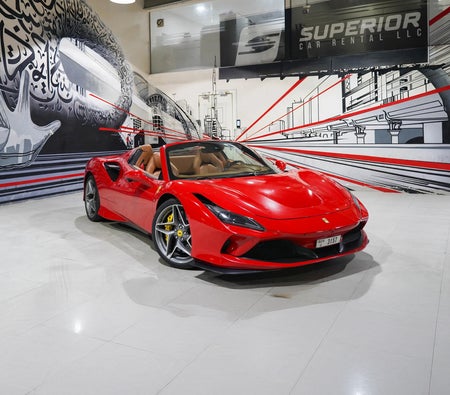 FERRARI F8 2021