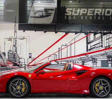 FERRARI F8 2021