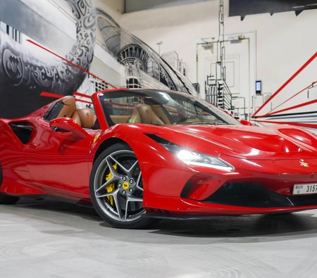 FERRARI F8 2021