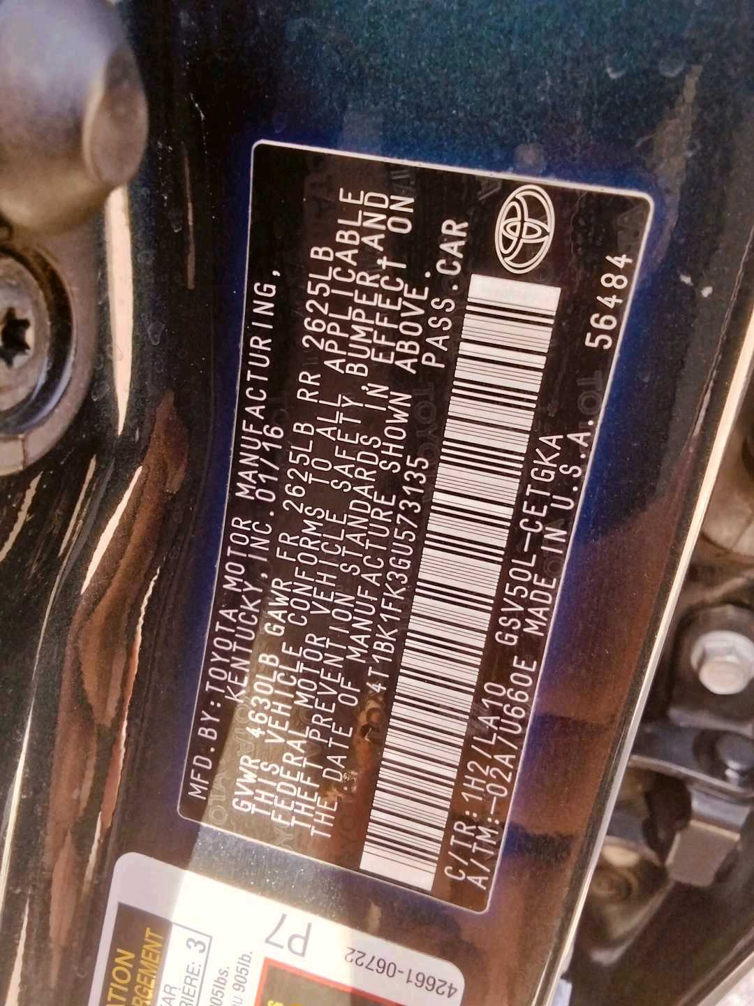 Car Image 2016 TOYOTA CAMRY XLE