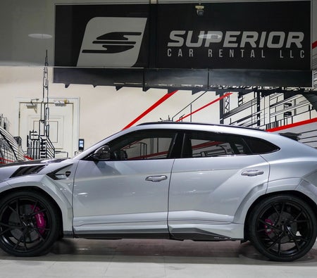 LAMBORGHINI URUS 2022