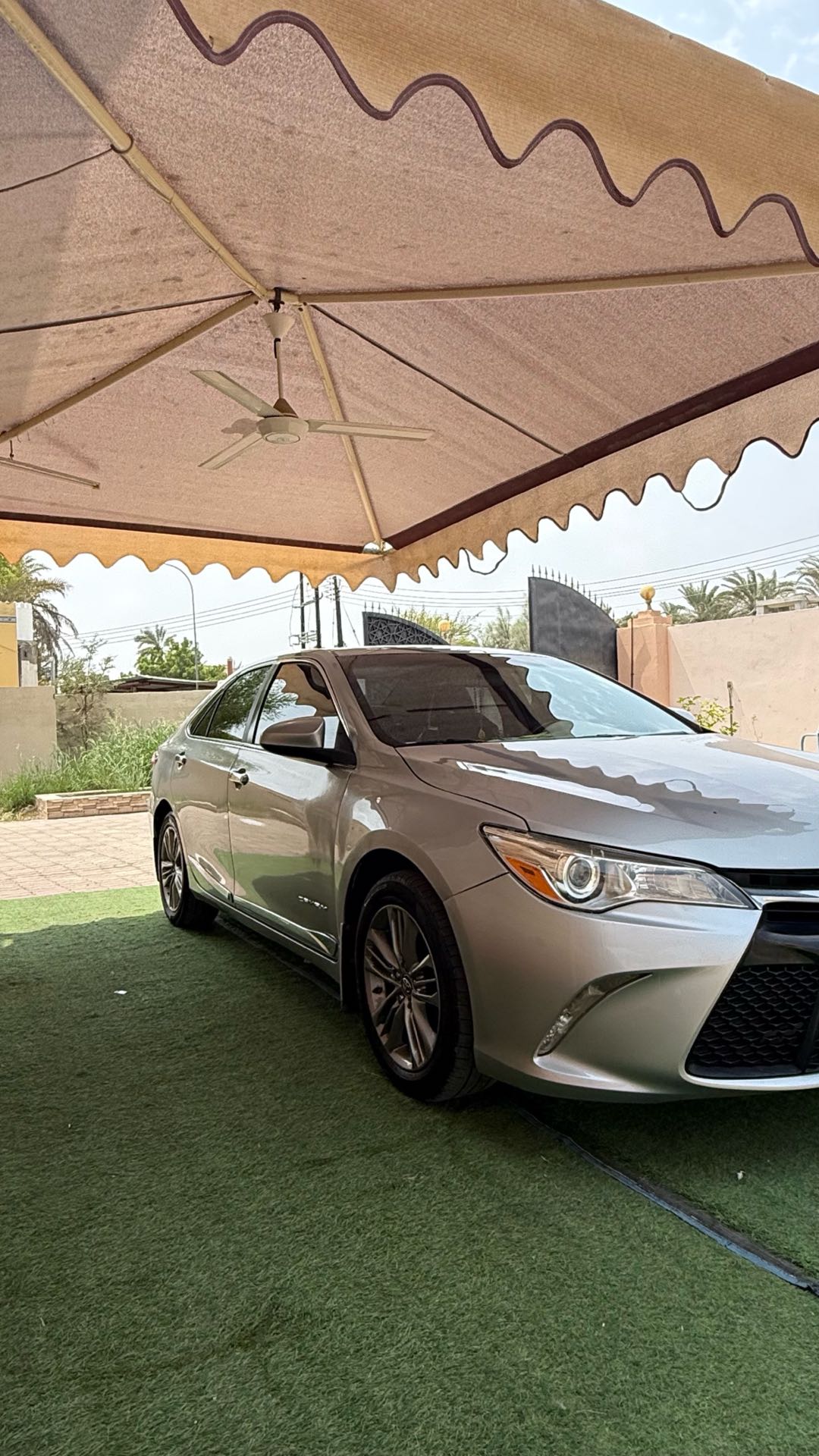 Car Image 2017 TOYOTA CAMRY SE