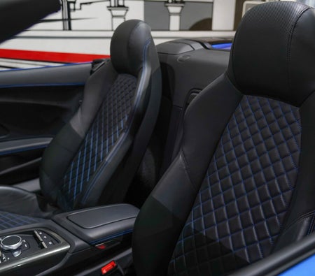 AUDI R8 2023