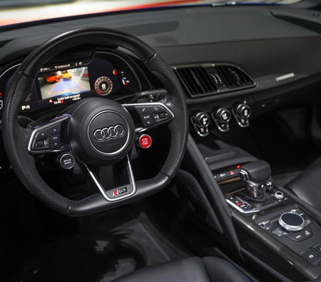 AUDI R8 2023