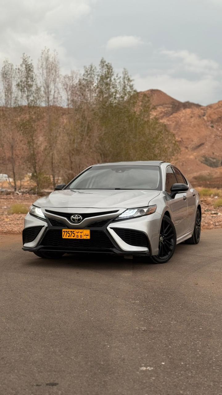 Car Image 2021 TOYOTA CAMRY SE