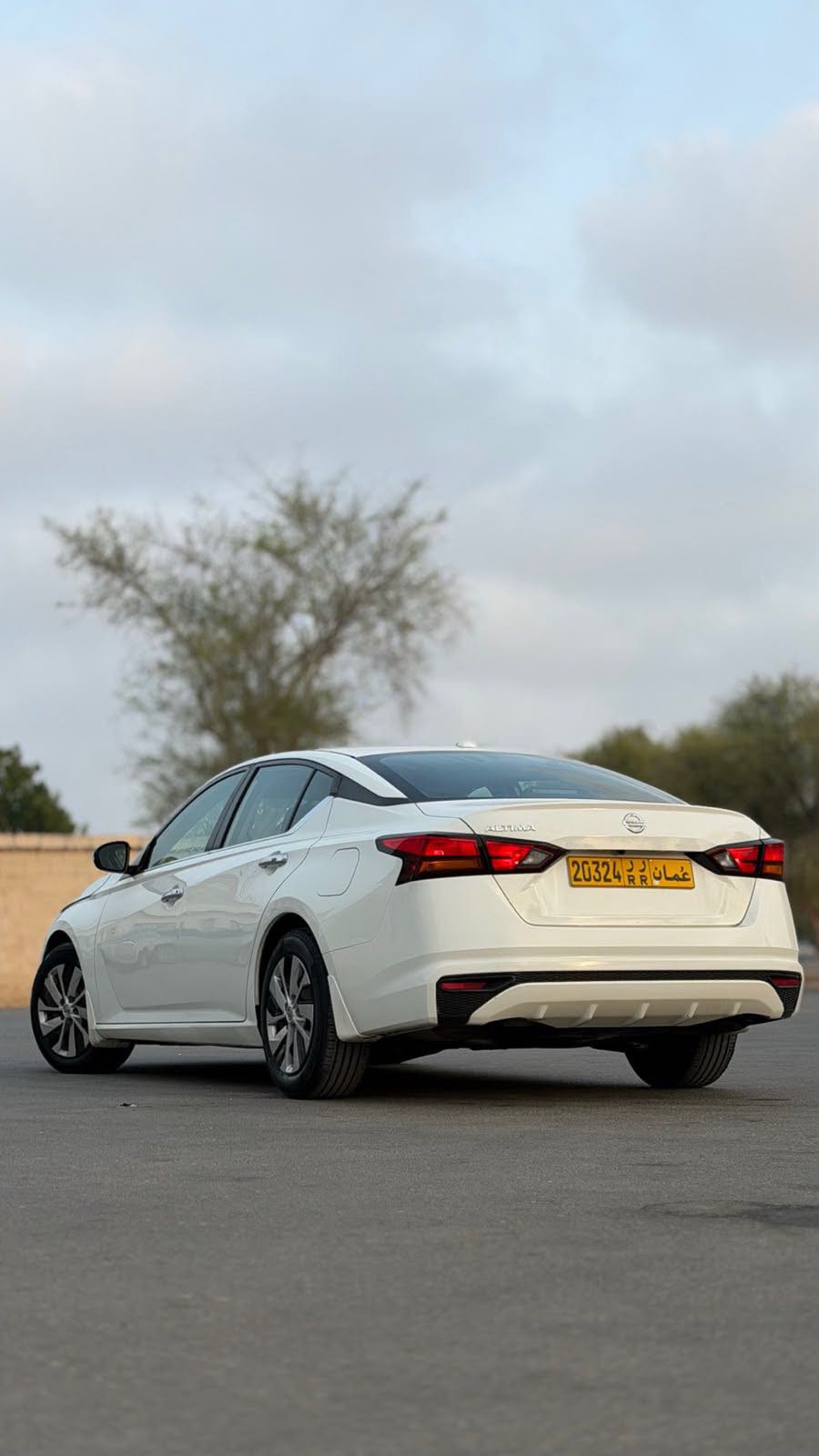 Car Image 2019 NISSAN ALTIMA S