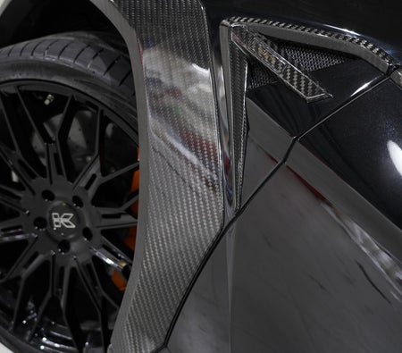 LAMBORGHINI URUS 2024