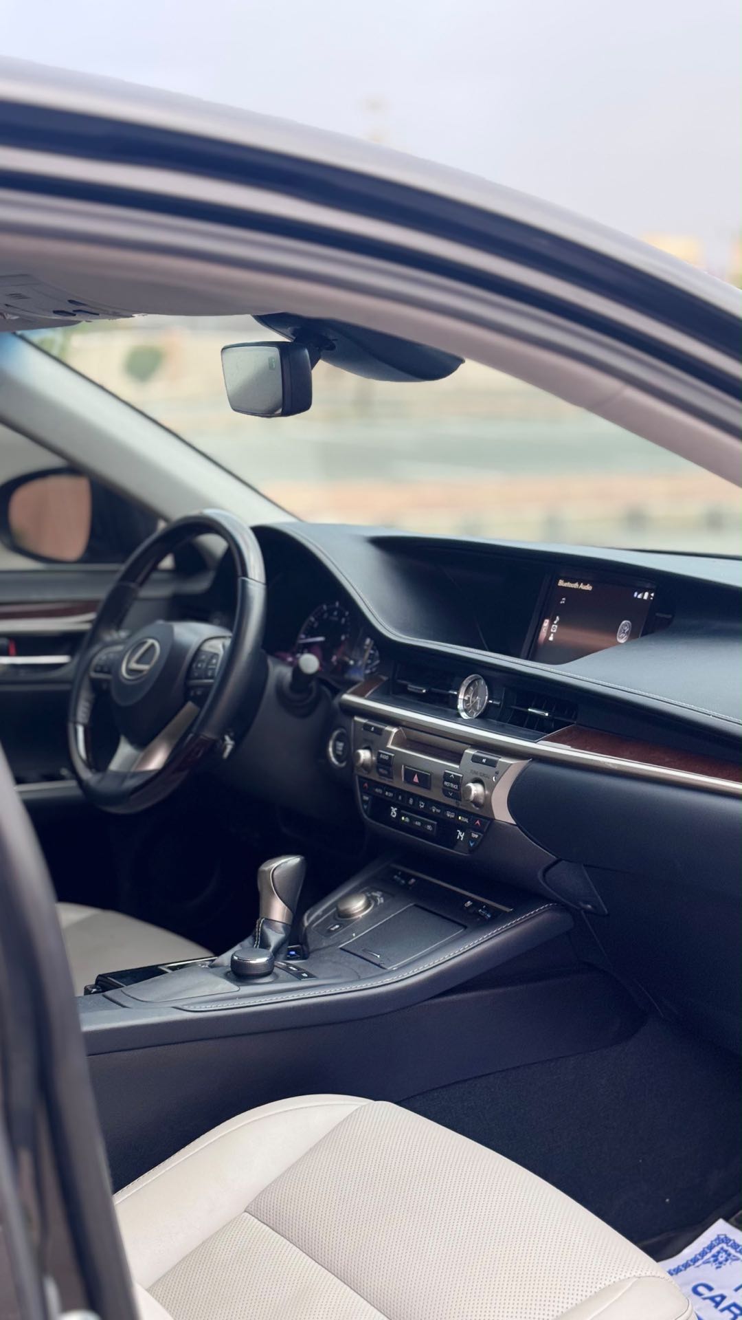 Car Image 2018 LEXUS ES 350