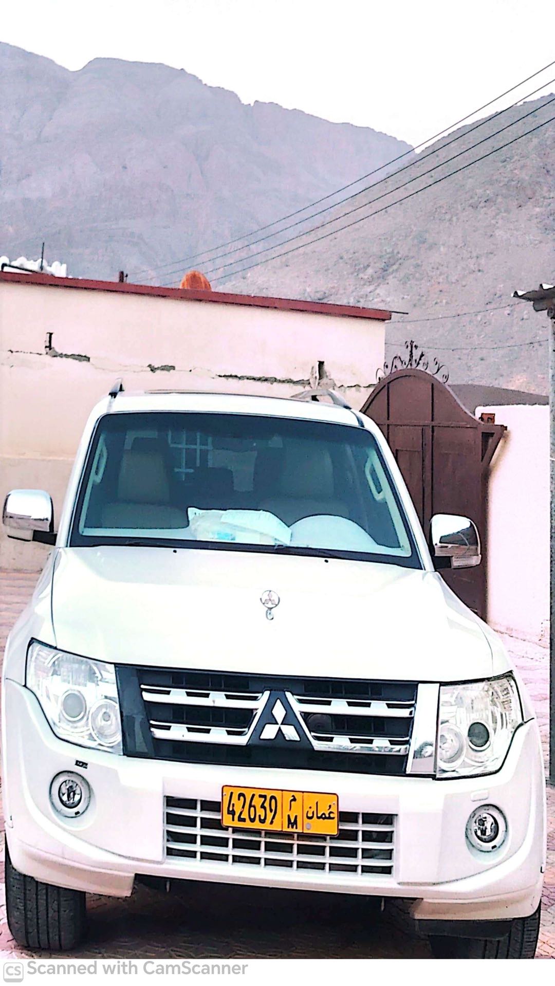 Car Image 2012 MITSUBISHI PAJERO 