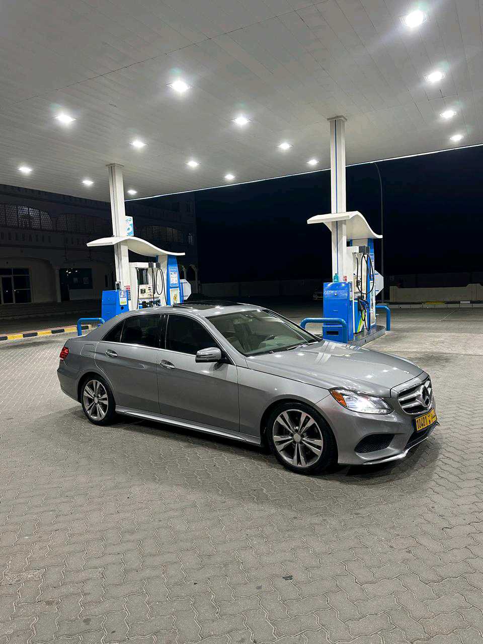 Car Image 2014 MERCEDES E Class 350