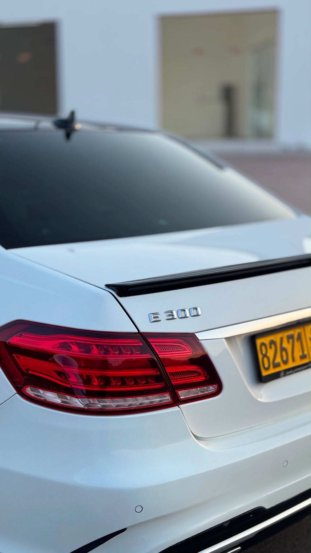 Car Image 2014 MERCEDES E Class 300