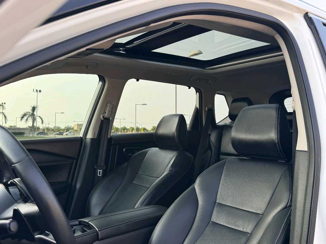 Car Image 2021 NISSAN ROGUE SL