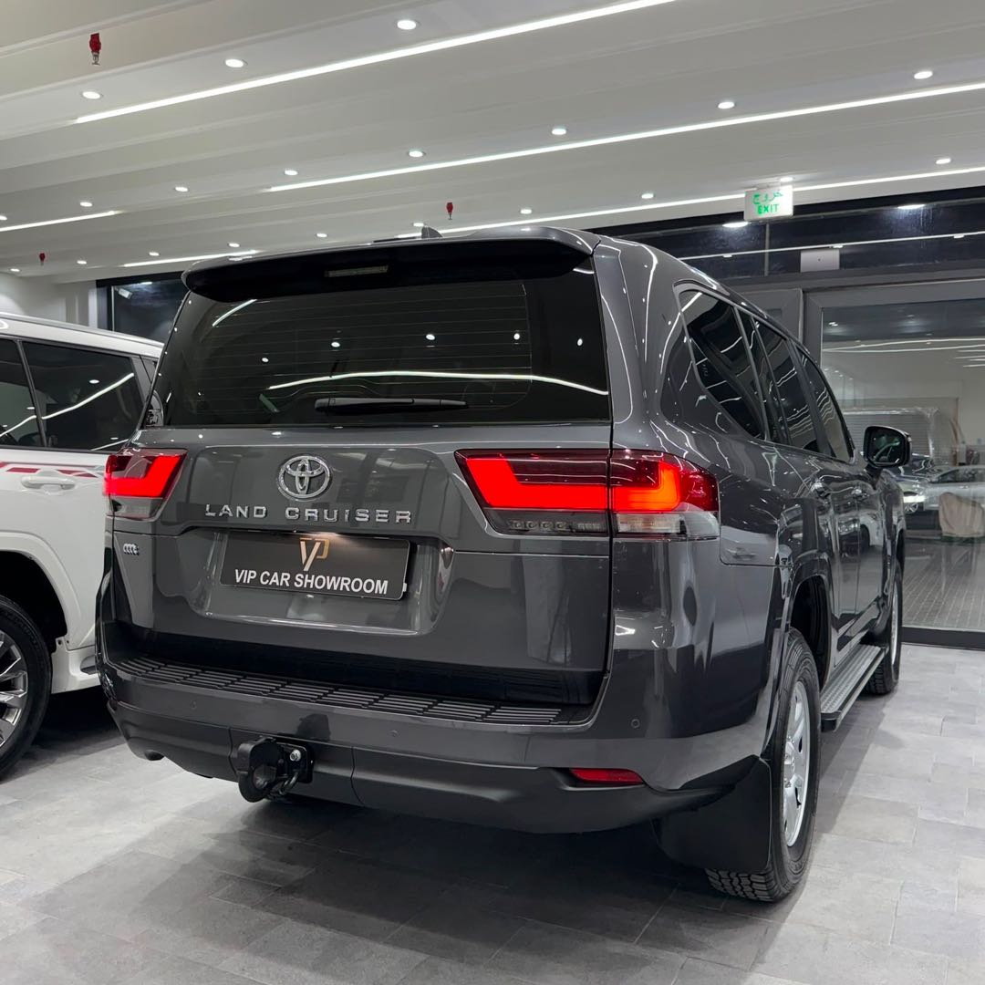 Car Image 2026 TOYOTA LAND CRUISER GX