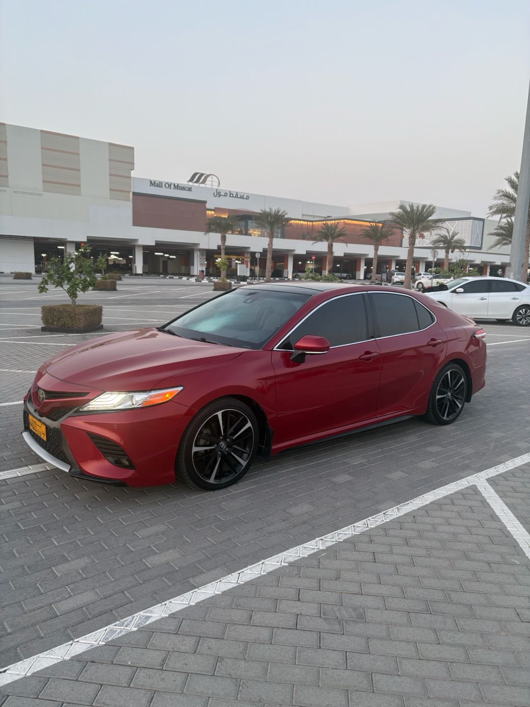 Car Image 2020 TOYOTA CAMRY XSE