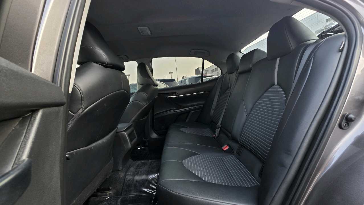 Car Image 2024 TOYOTA CAMRY SE
