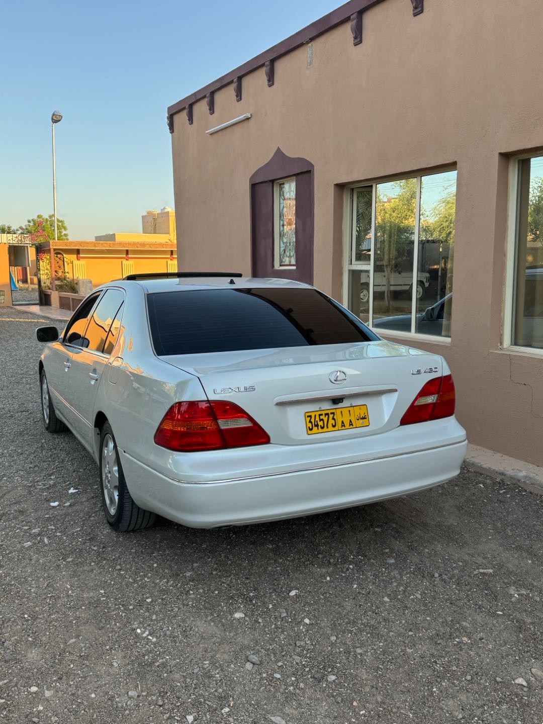 Car Image 2002 LEXUS LS 430