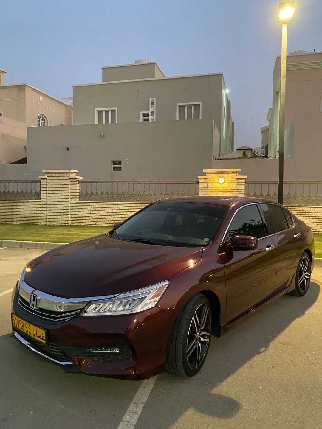 Car Image 2017 HONDA ACCORD TOURING