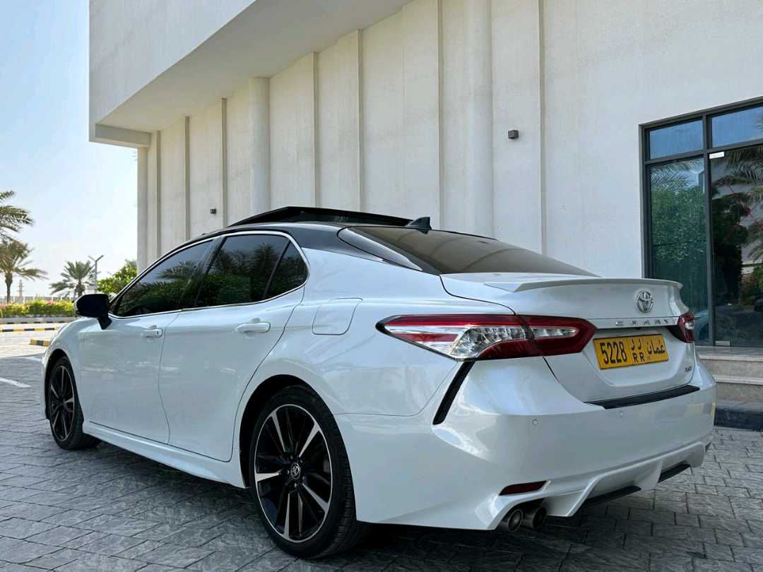 Car Image 2020 TOYOTA CAMRY XSE
