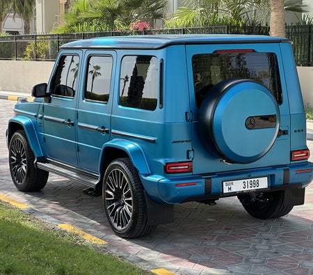 MERCEDES G CLASS 2025