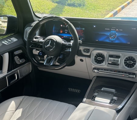 MERCEDES G CLASS 2025