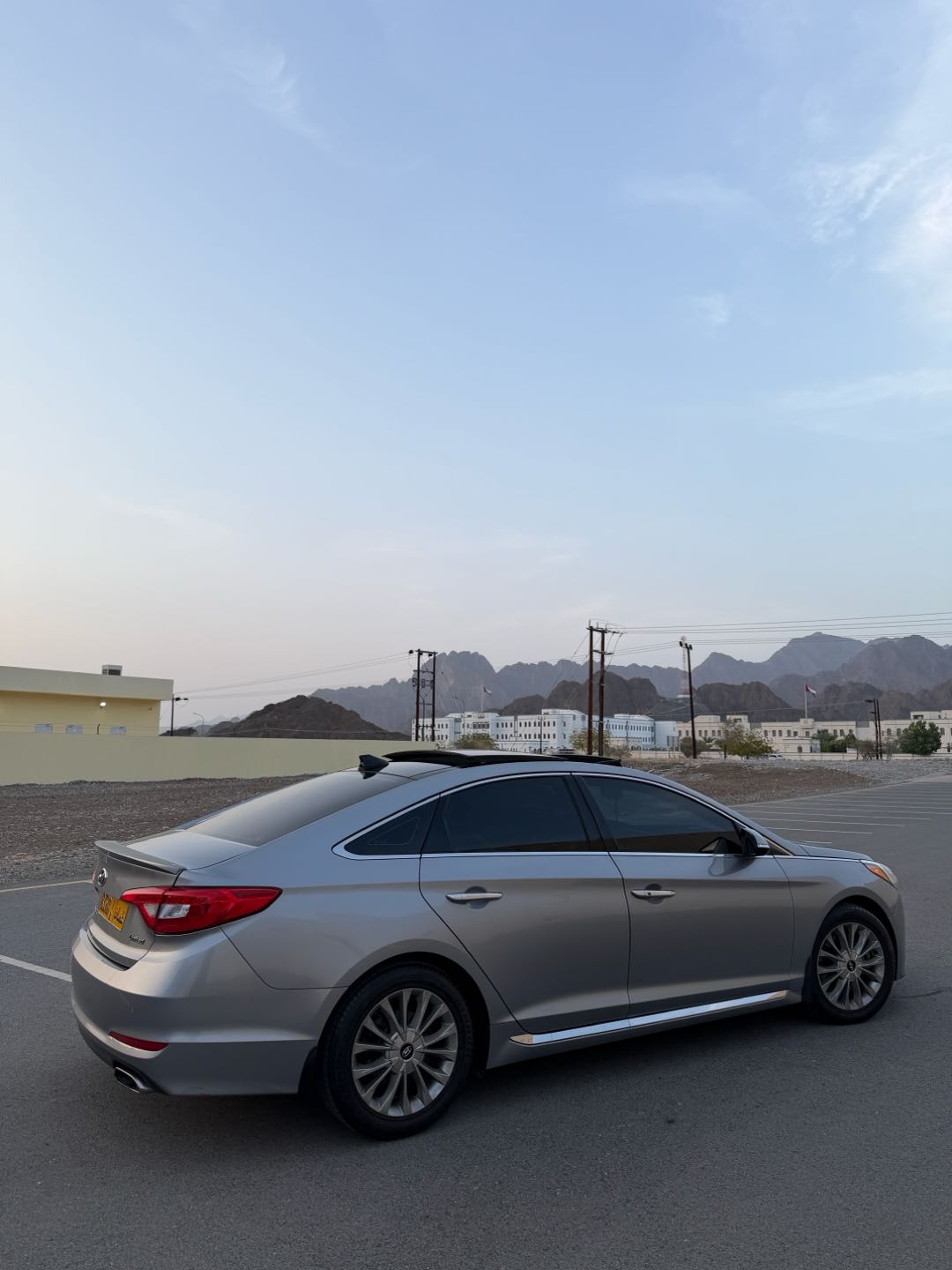 Car Image 2015 HYUNDAI SONATA LIMITED