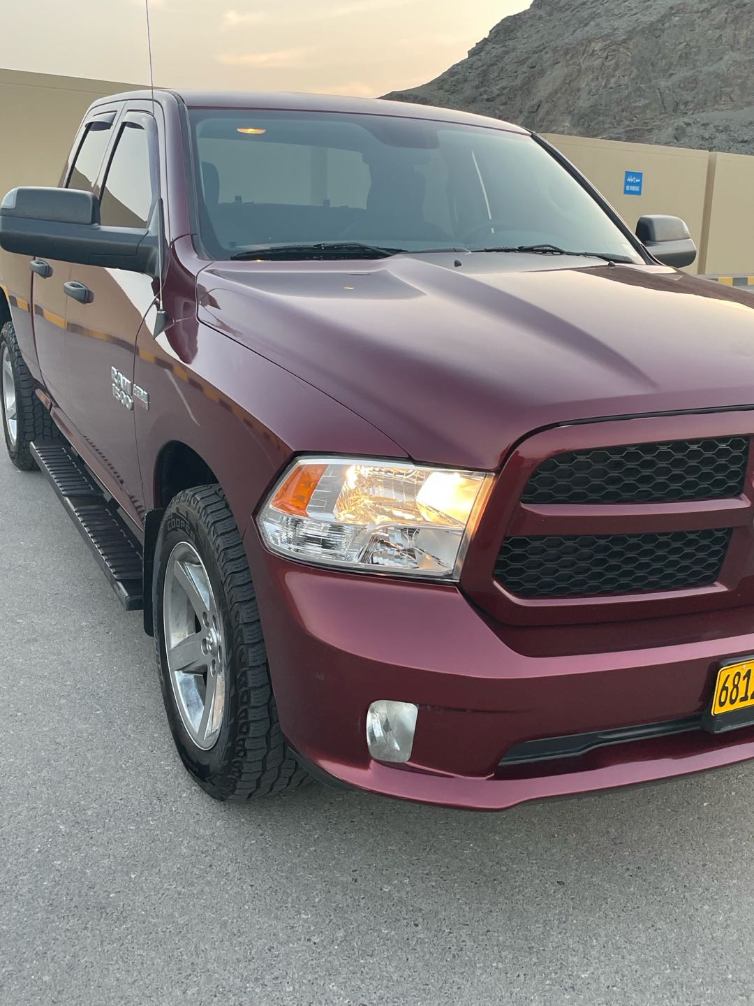Car Image 2018 DODGE RAM SLT Classic
